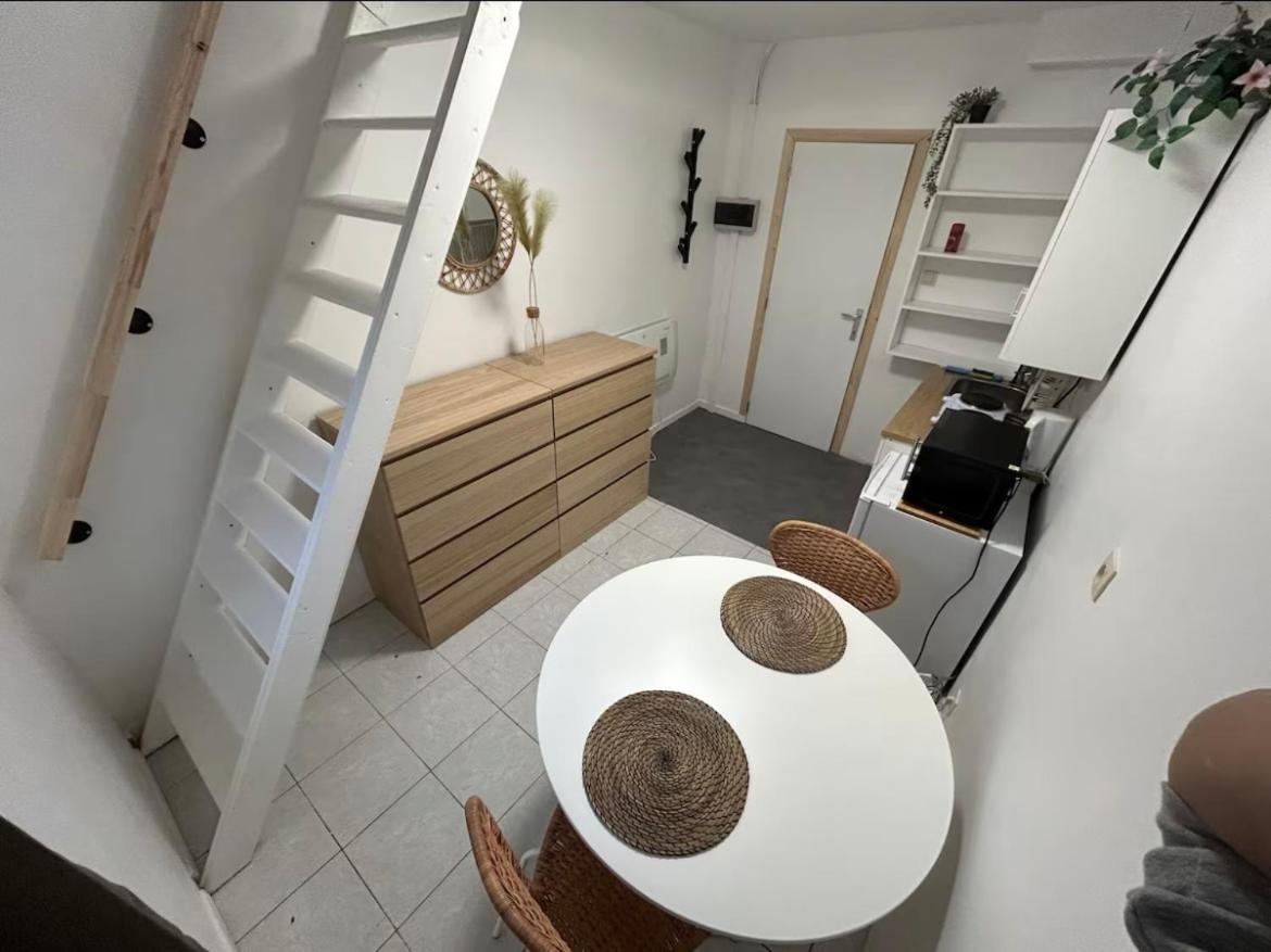 Ferienwohnung Bruxelles Nid Douillet Et Chaleureux Exterior foto